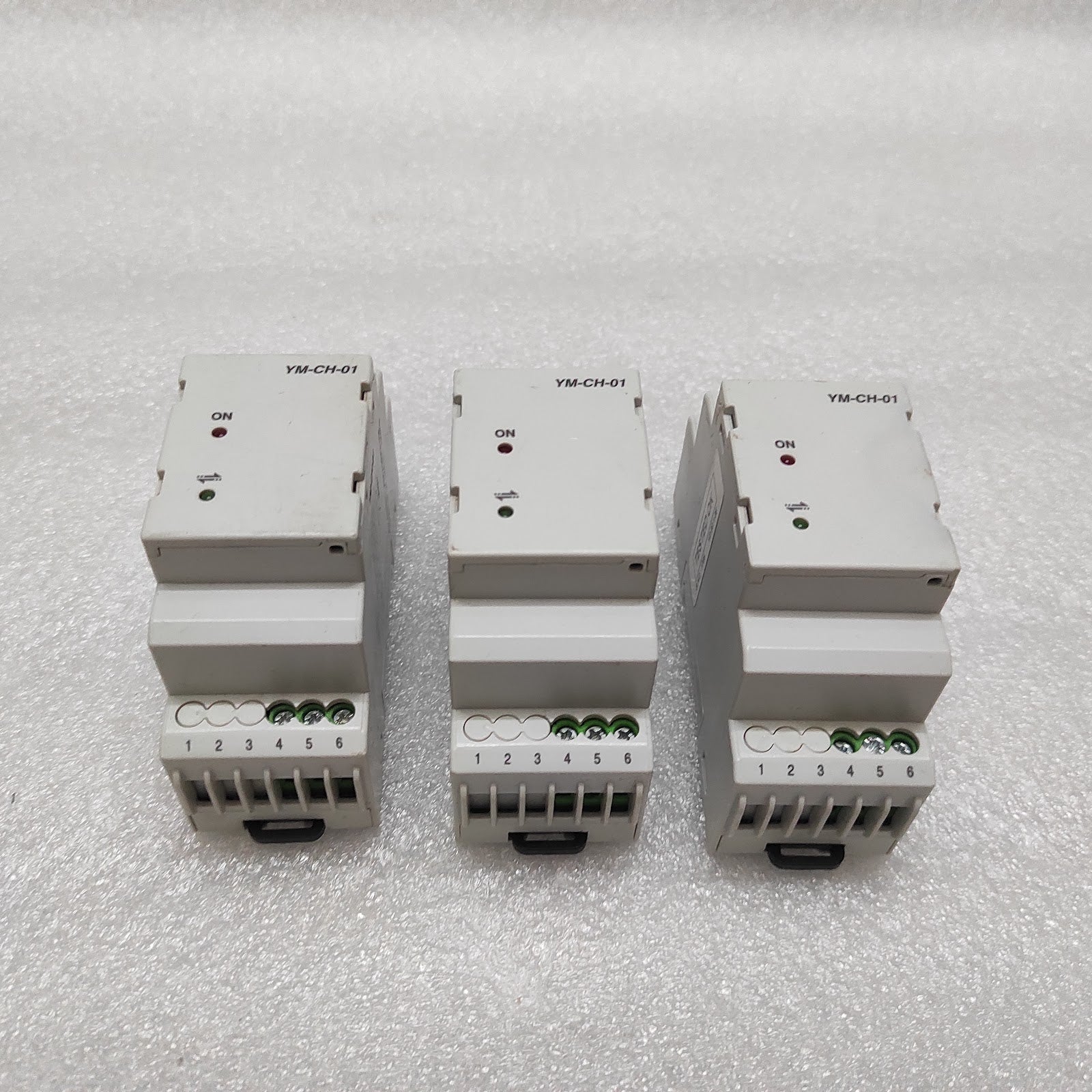 YM-CH-01 LOGIC RELAY 120-300VAC