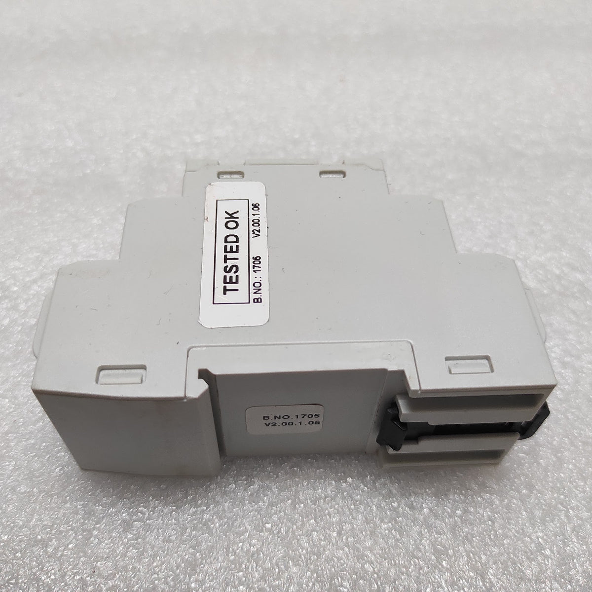 YM-CH-01 LOGIC RELAY 120-300VAC
