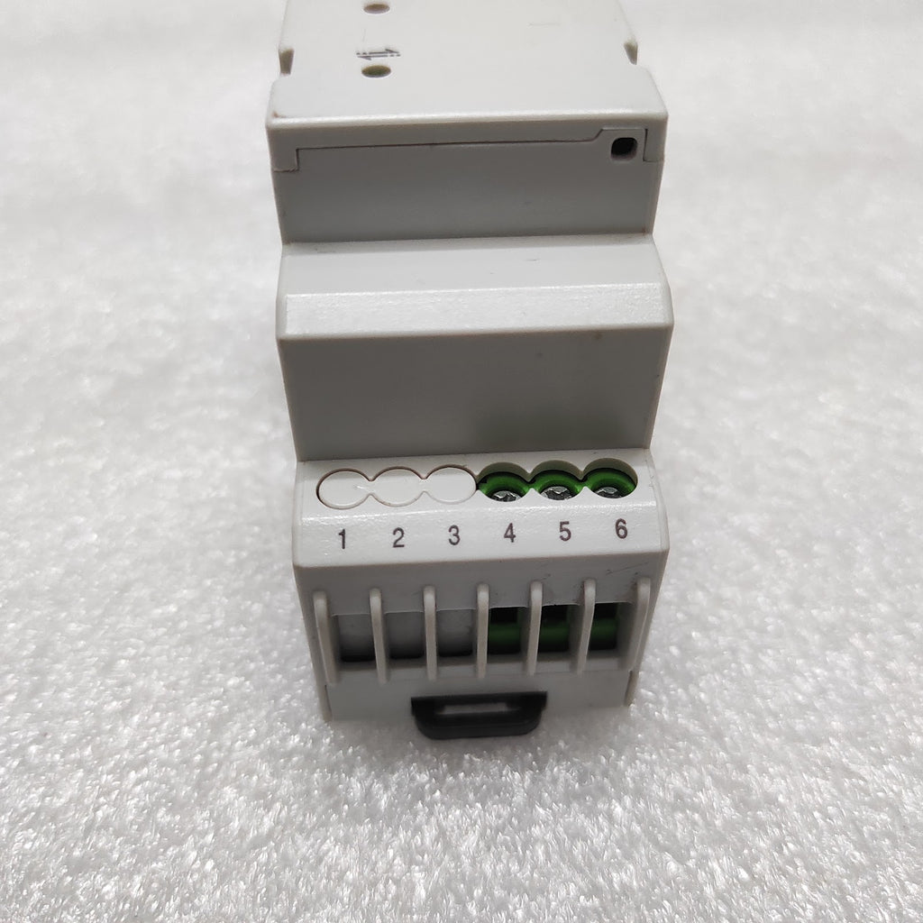 YM-CH-01 LOGIC RELAY 120-300VAC