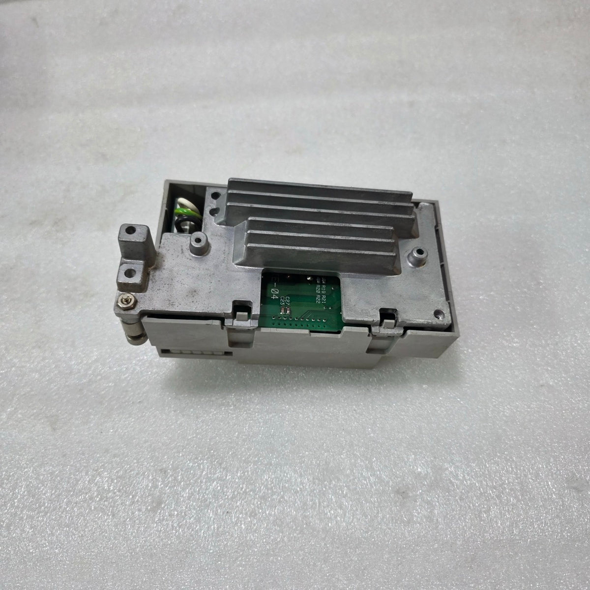 YOKOGAWA DARWIN DS400-00-1W DATA ACQUISITION UNIT | S8 STYLE | 100–240V AC