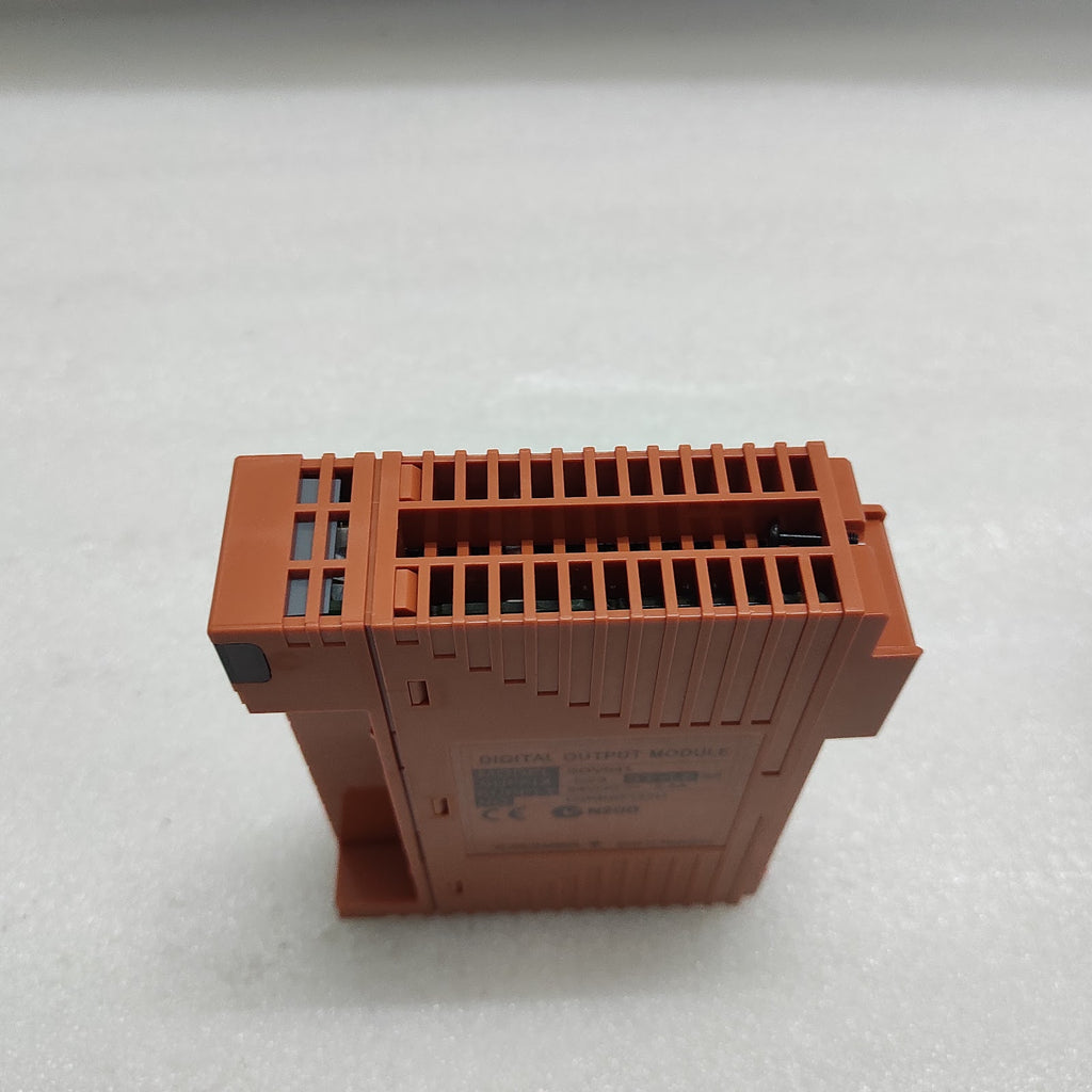 YOKOGAWA SDV541-S23 DIGITAL OUTPUT MODULE 24VDC 3.4A