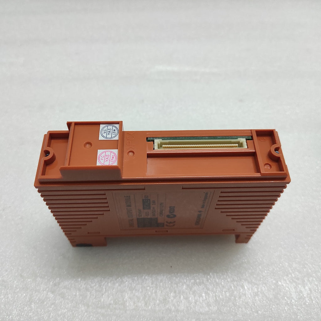 YOKOGAWA SDV541-S23 DIGITAL OUTPUT MODULE 24VDC 3.4A