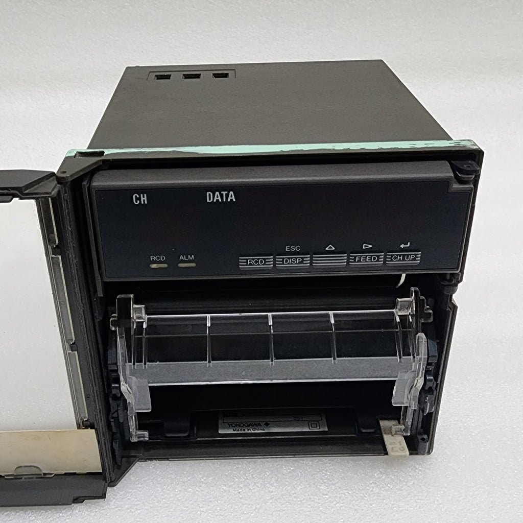 YOKOGAWA SR12 CHART RECORDER 100-240VAC S5EC06983-2005