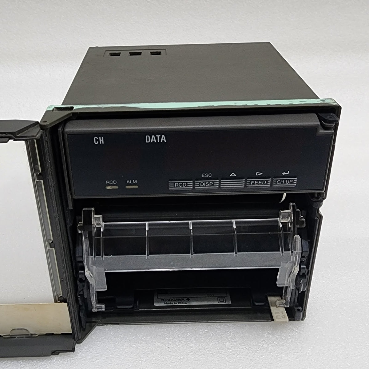 YOKOGAWA SR12 CHART RECORDER 100-240VAC S5EC06983-2005