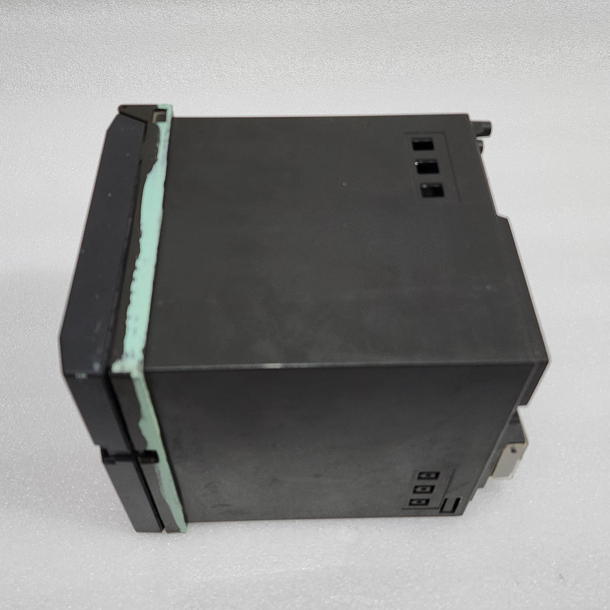 YOKOGAWA SR12 CHART RECORDER 100-240VAC S5EC06983-2005