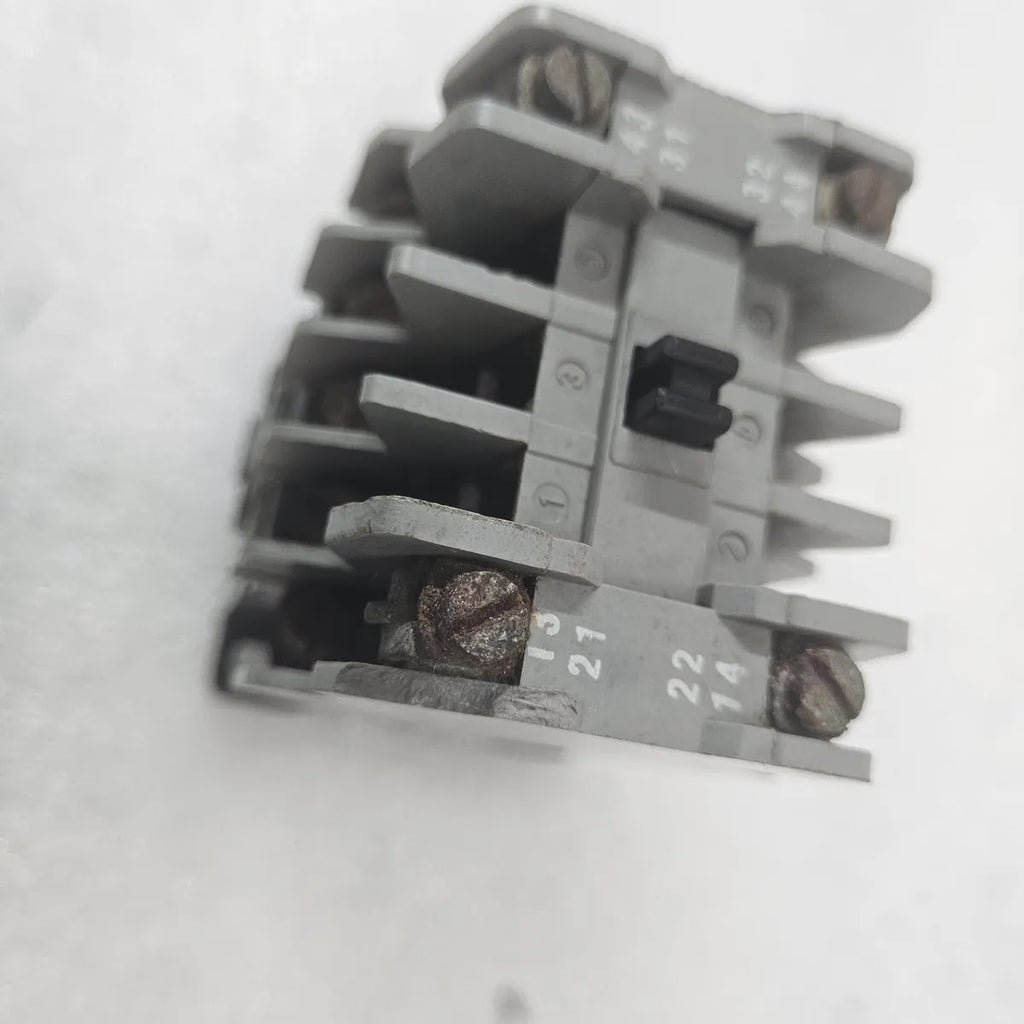 ABB Contactor Body Without Coil Contact Assembly For Parts - FOR PARTS