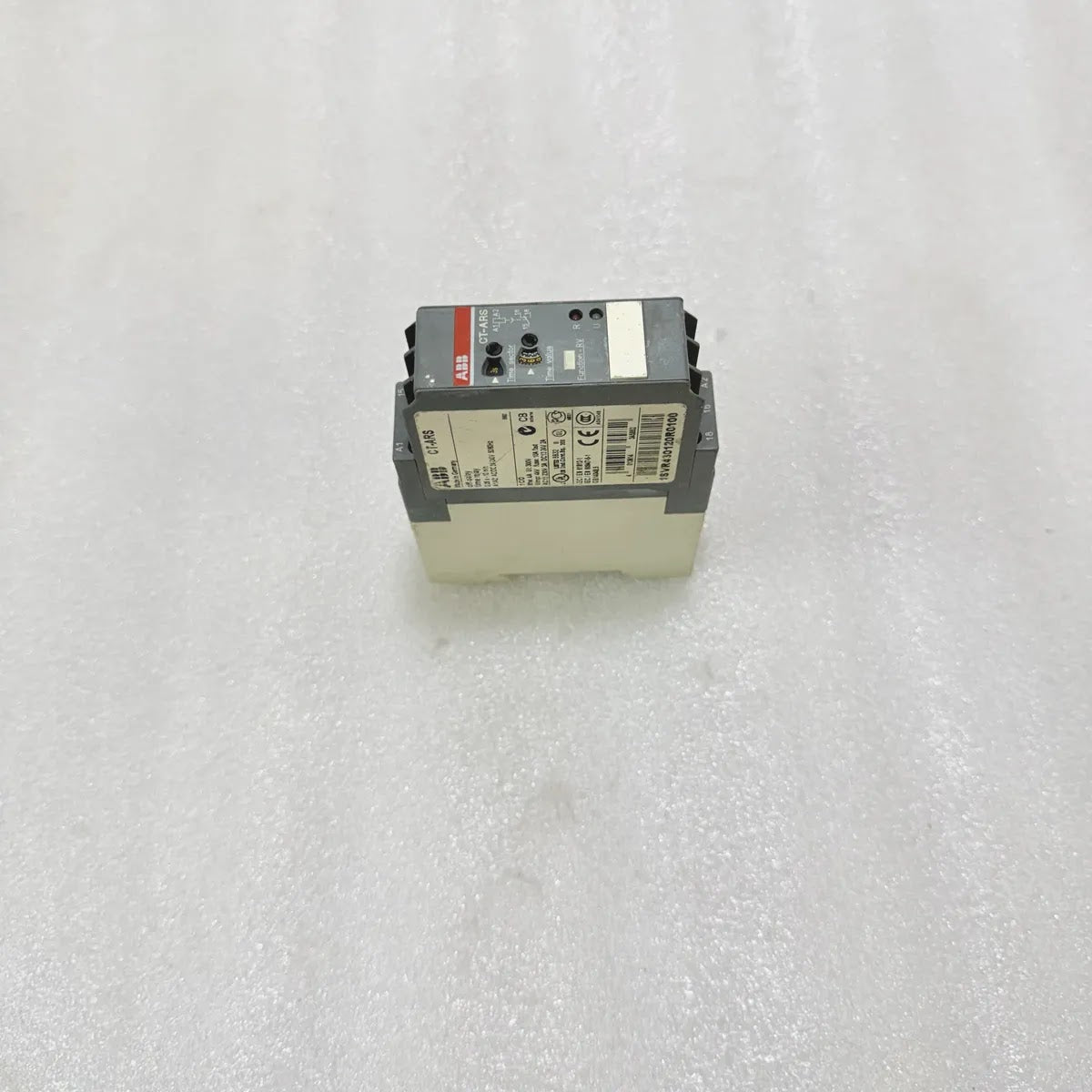 ABB CT-ARS Off-Delay Time Relay 1SVR430120R0100 Pre-Owned