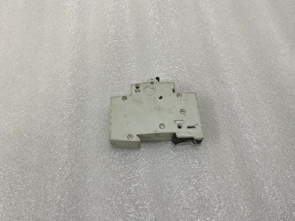 ABB SH201M-C2 1 Pole MCB 2A C-Curve 230-400V 10kA DIN Rail Pre-Owned