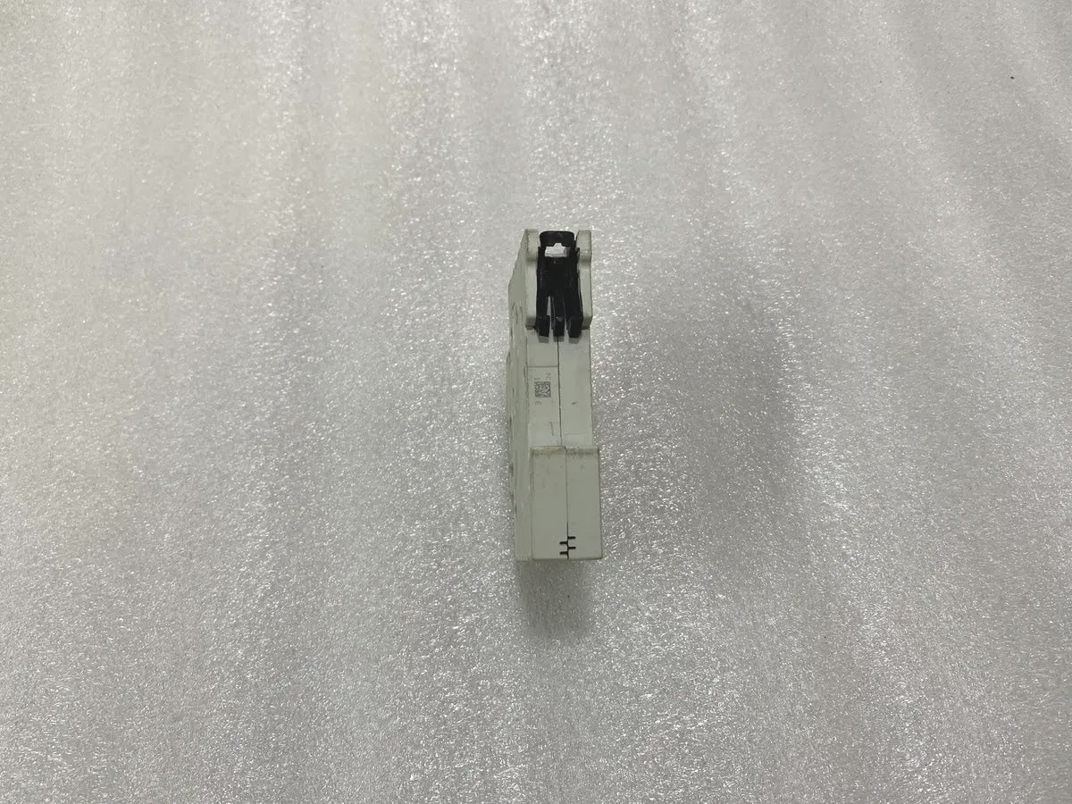 ABB SH201M-C2 1 Pole MCB 2A C-Curve 230-400V 10kA DIN Rail Pre-Owned