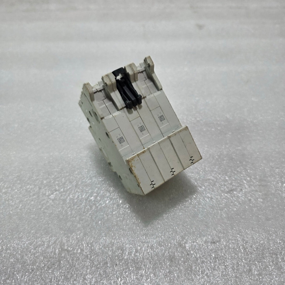 ABB S203 C10 3P 10A TYPE C 400V 6KA MCB MINIATURE CIRCUIT BREAKER