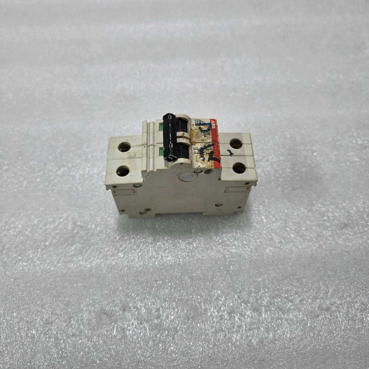 ABB STOTZ S272 20A 2P 415V 6KA MCB MINIATURE CIRCUIT BREAKER