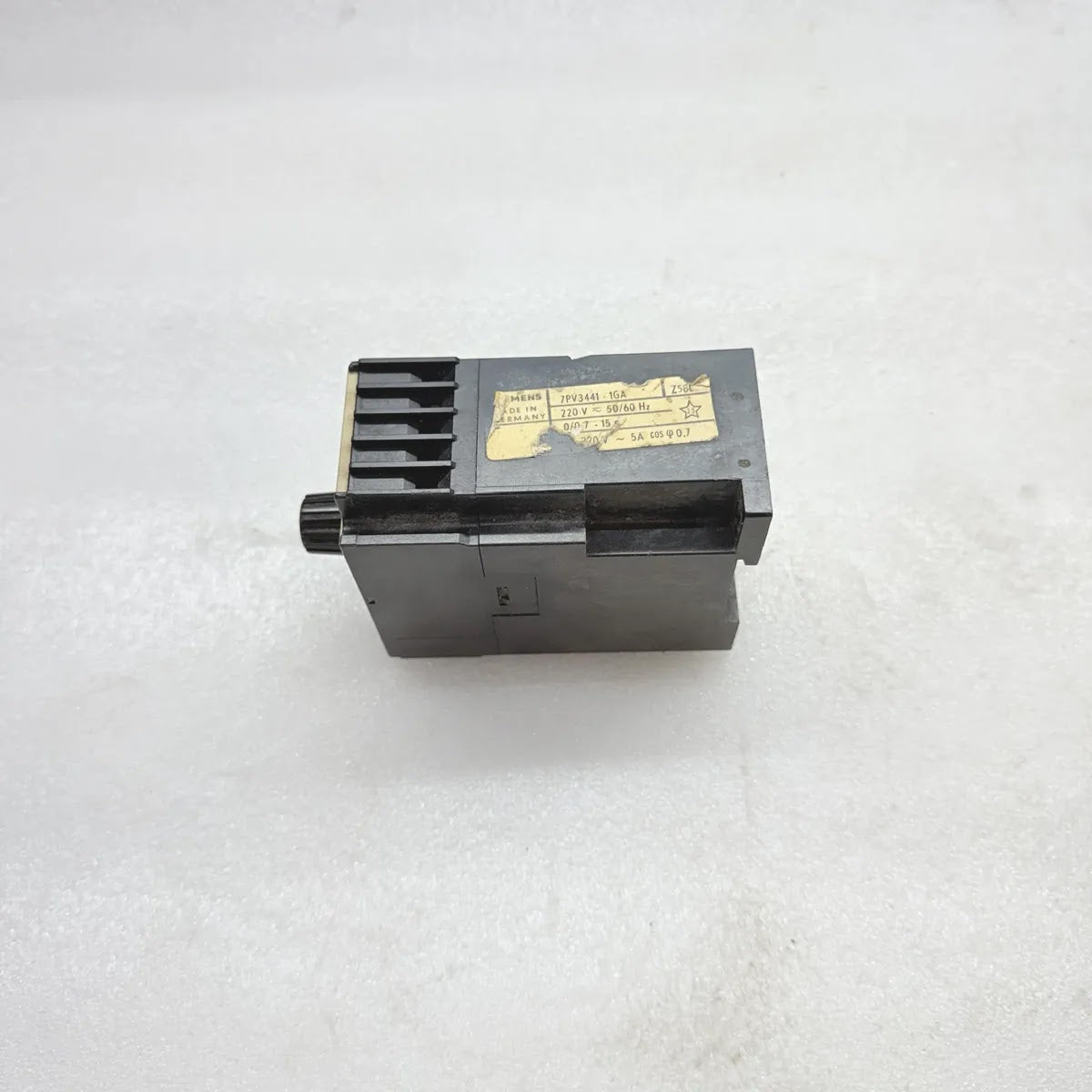 SIEMENS 7PV3441-1GA Electronic Time Relay 220V 0.7-15s