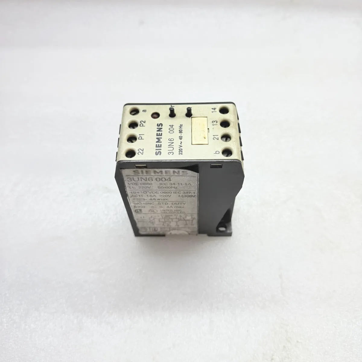 SIEMENS 3UN6004 Thermistor Motor Protection Relay 220V 40-60Hz