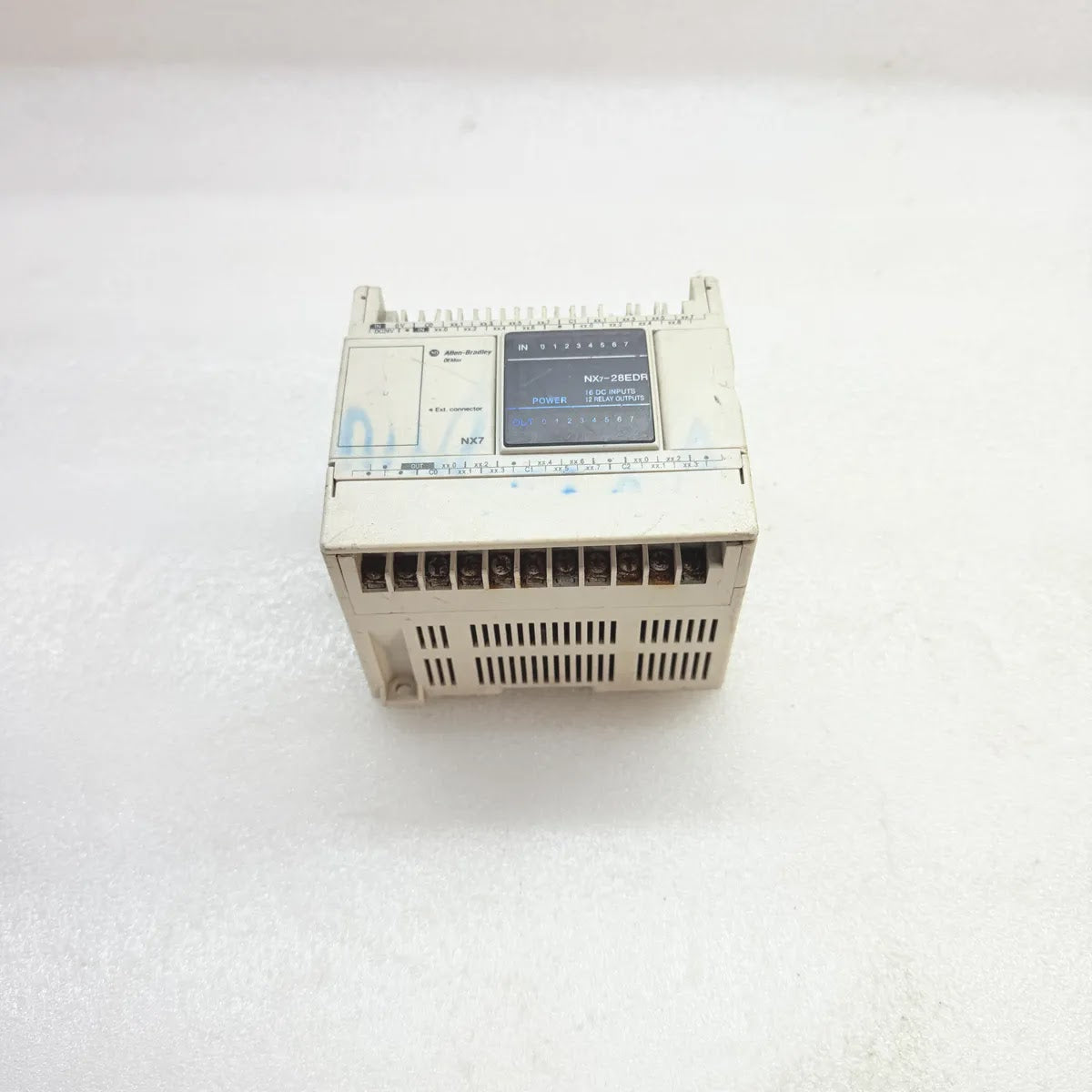 A Bradley 2001-NX7-28EDR NX7 PLC Controller 16 DC In 12 Relay Out 24VDC For Part