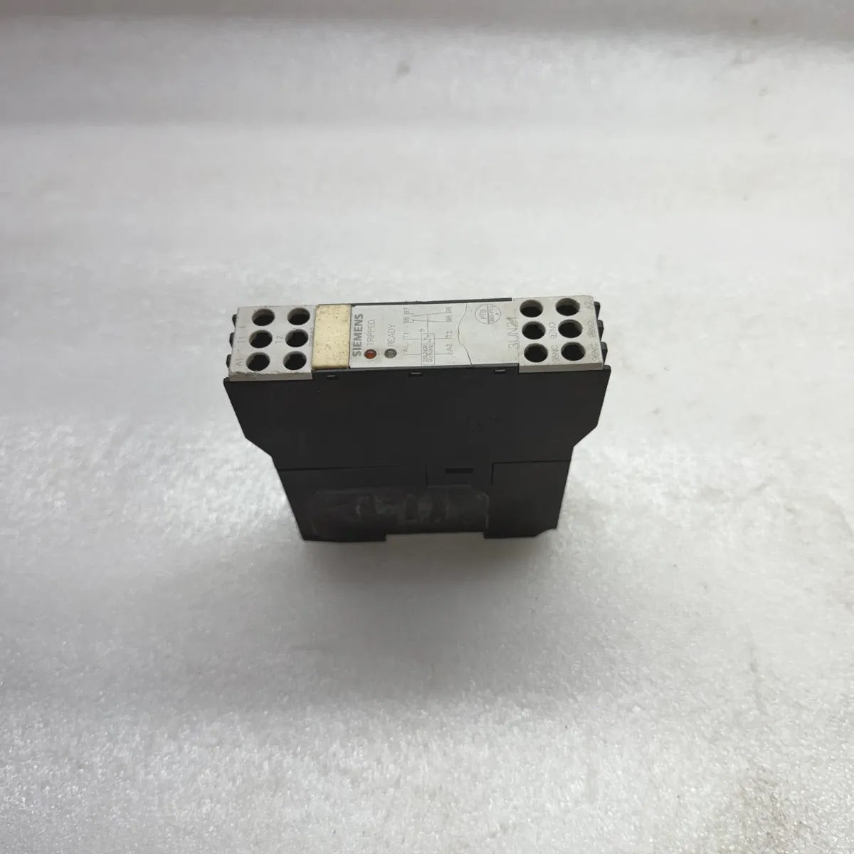 SIEMENS 3UN21 Thermistor Motor Protection Relay 220-240V 50/60Hz
