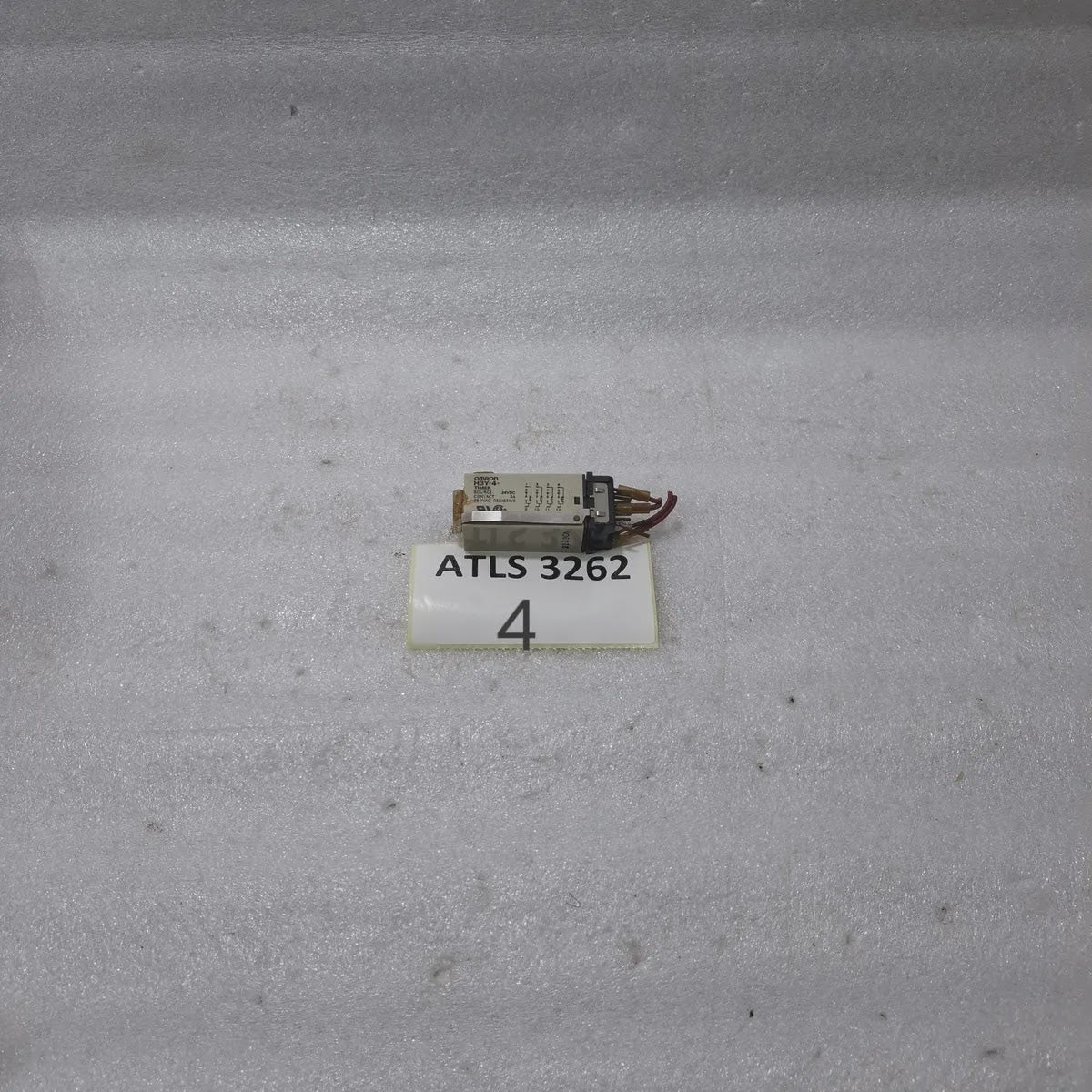 Omron H3Y-4- Timer 24VDC 3A 250VAC Resistive