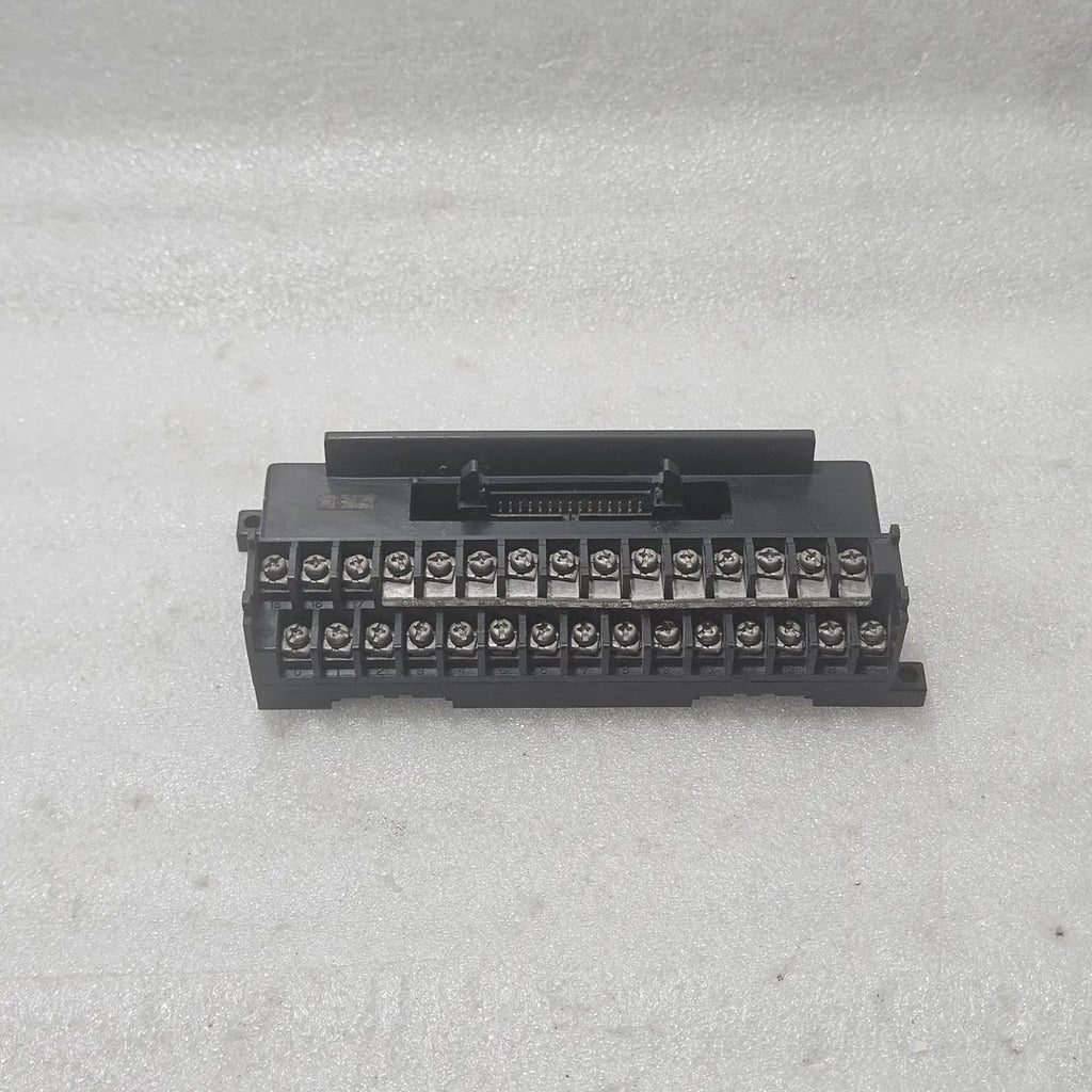 PSD-30V3 Terminal Block Connector Unit 125V 1A