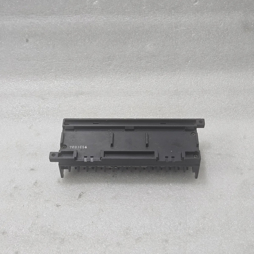 PSD-30V3 Terminal Block Connector Unit 125V 1A