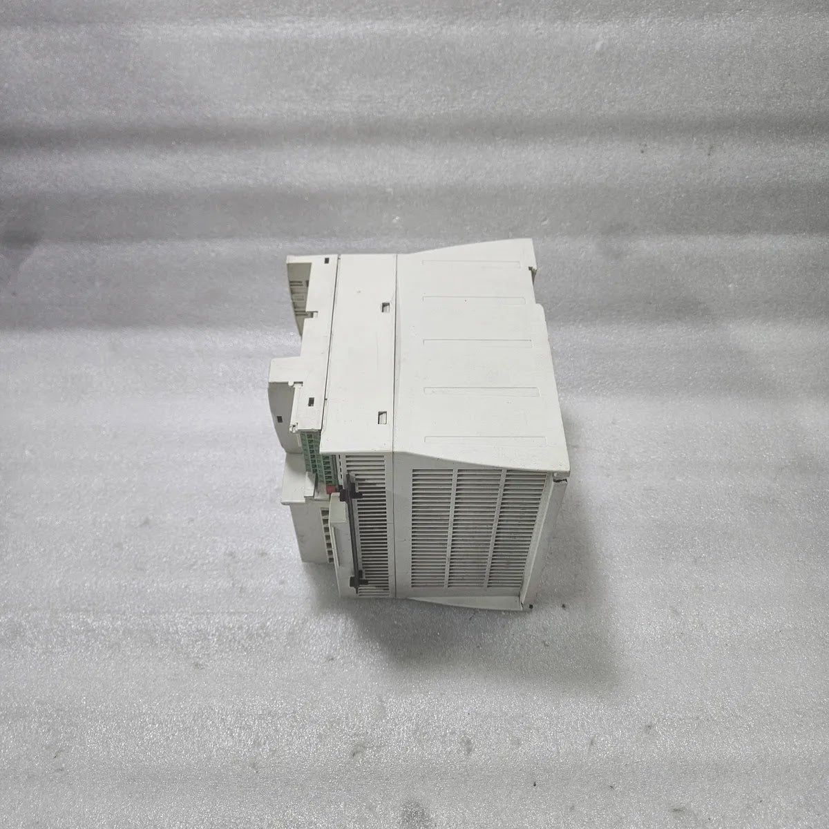 ABB ACS355-03E-12A5-4 VFD Drive 5.5kW 7.5HP Frame R3 - FOR PARTS