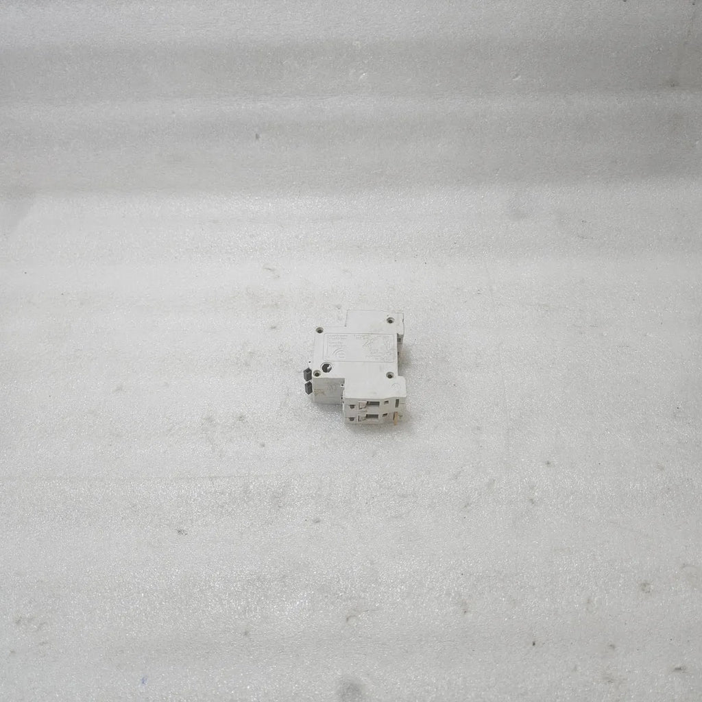 MERLIN Multiset C32H MCB 15A Type B 2P 380/415V 10000A E90 44