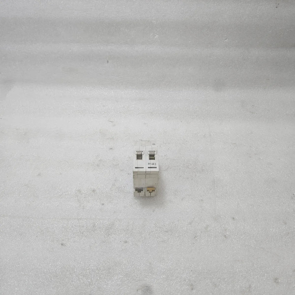 MERLIN Multiset C32H MCB 15A Type B 2P 380/415V 10000A E90 44