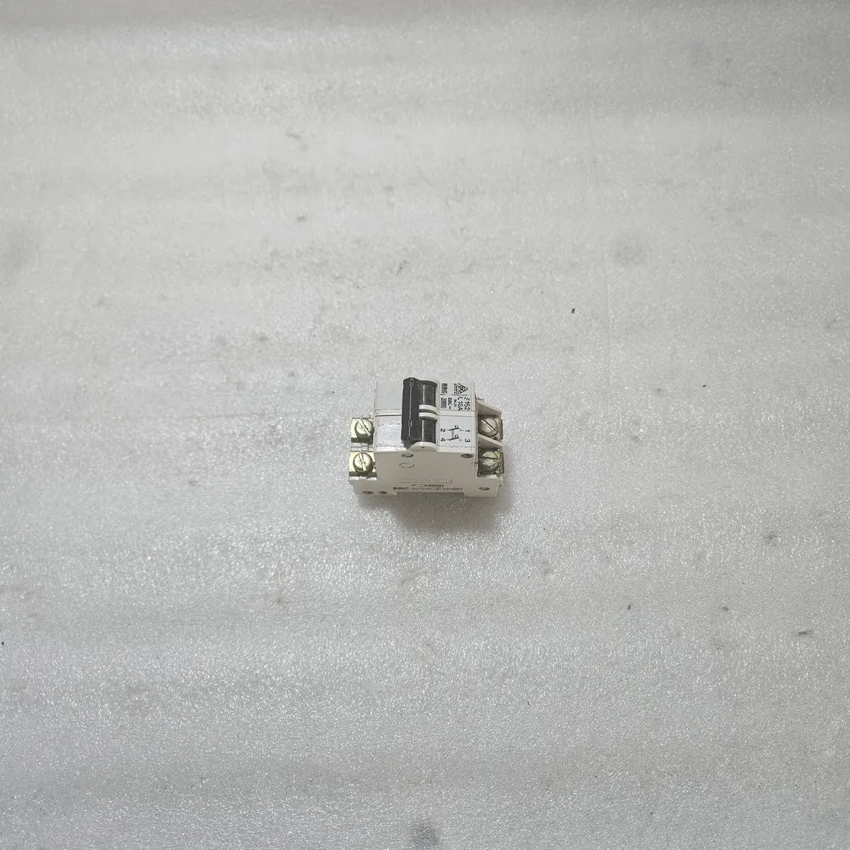 BBC S152 L MCB 16A 2-Pole Miniature Circuit Breaker