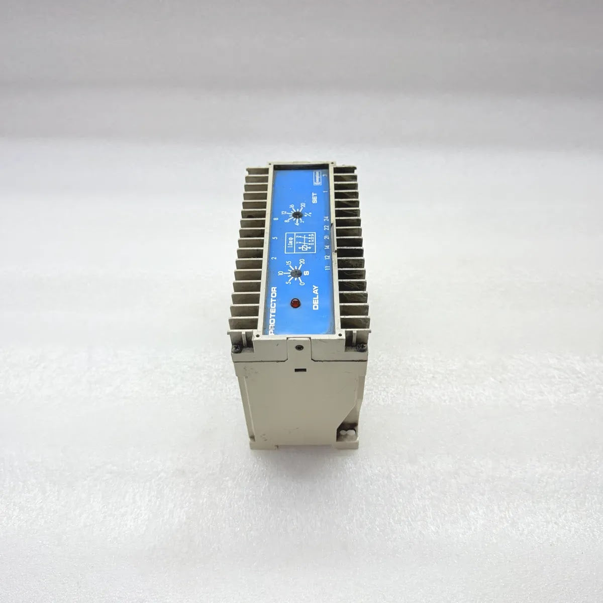 CROMPTON INSTRUMENTS 256-PATW PROTECTOR RELAY 415V 50Hz
