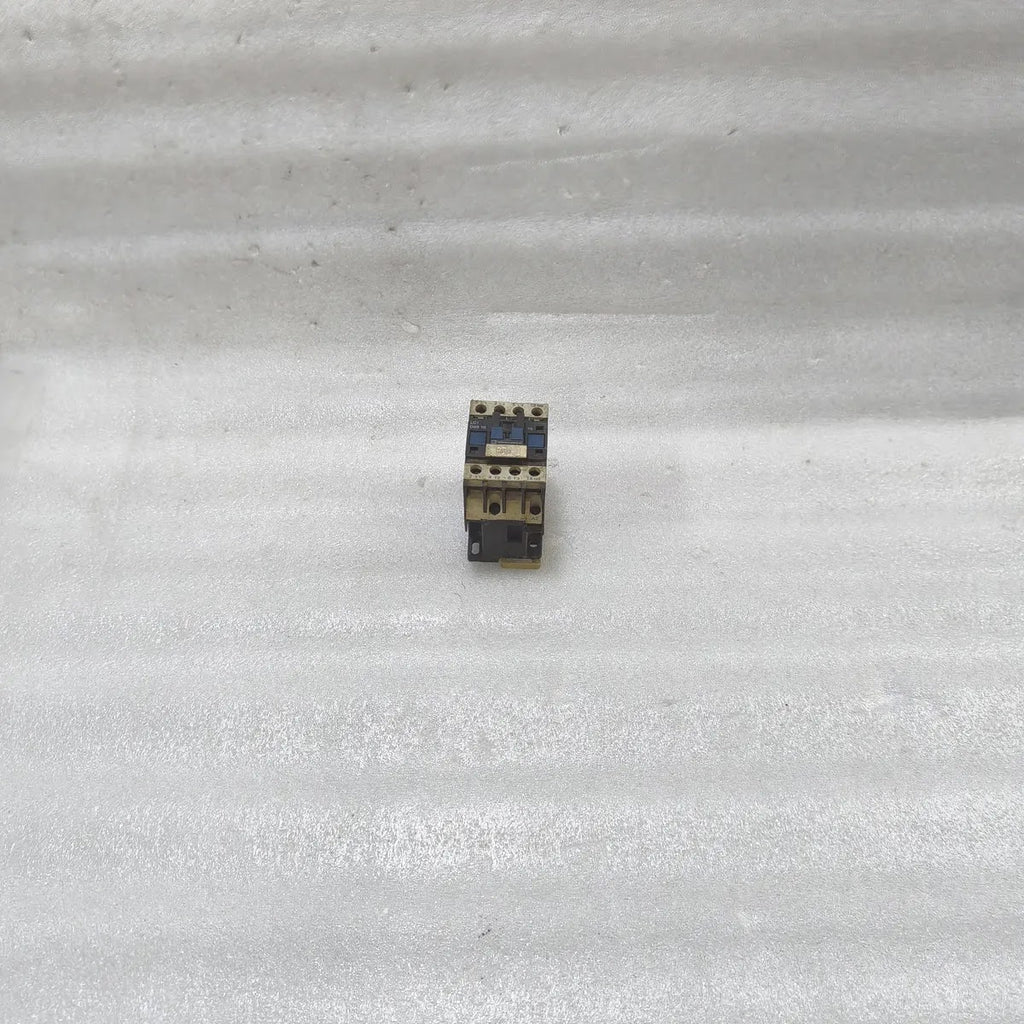 Telemecanique LC1 D09 10 Contactor 25A 660V Coil 110V 3-Pole IEC 947