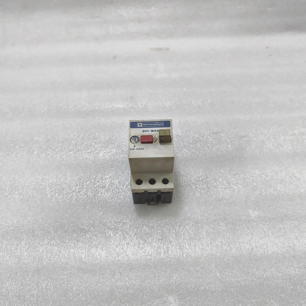Telemecanique GV1-MO2 Motor Circuit Breaker 0.16-0.25A 660V 50/60Hz 3-Pole AC3