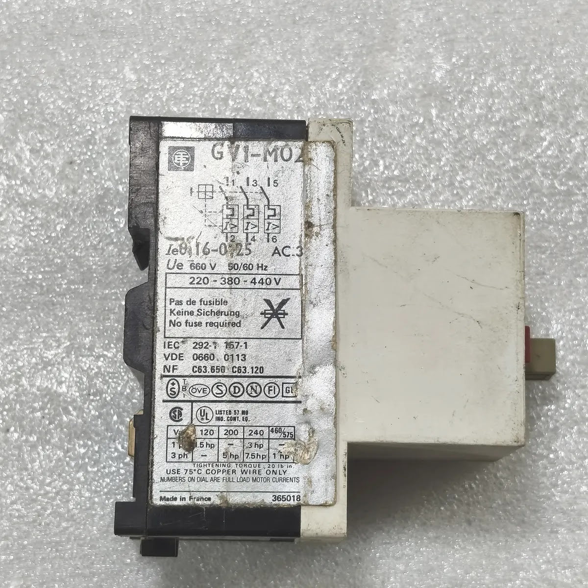Telemecanique GV1-MO2 Motor Circuit Breaker 0.16-0.25A 660V 50/60Hz 3-Pole AC3