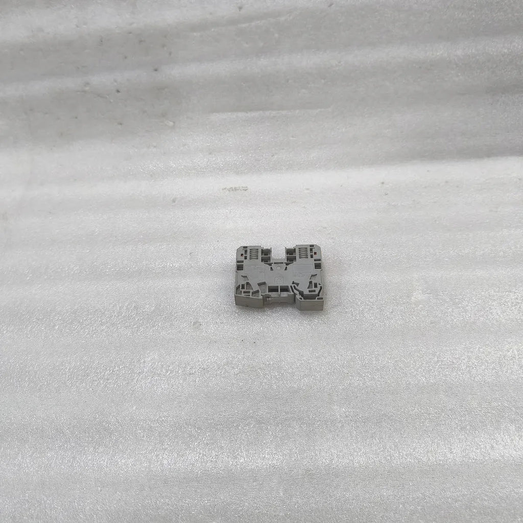 Wago 295 KFUB DIN Rail Terminal Block 1000V 35mm2 15A 600V AWG 8-2