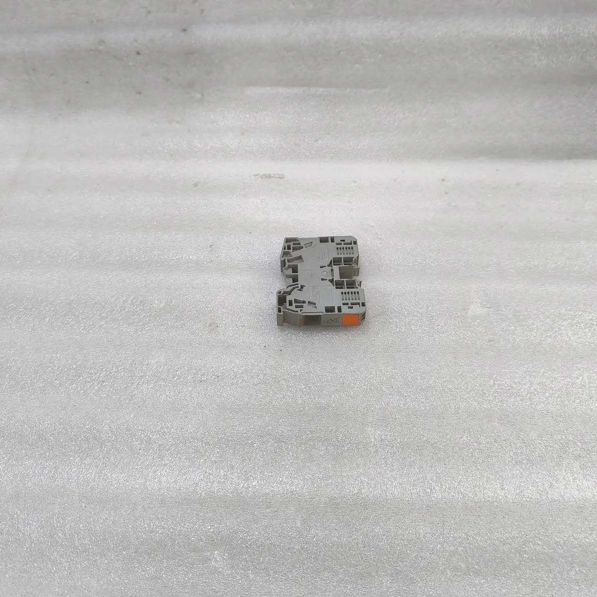 Wago 295 KFUB DIN Rail Terminal Block 1000V 35mm2 15A 600V AWG 8-2