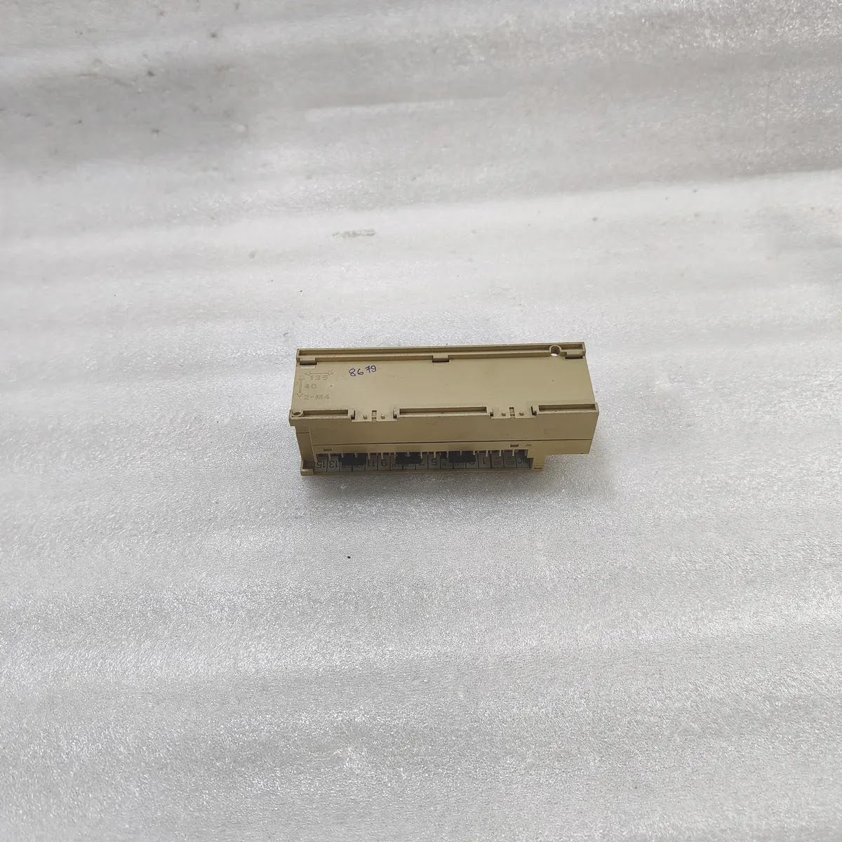 Omron SRT2-ROC16 Remote Terminal 24VDC Output Module CompoBus/S