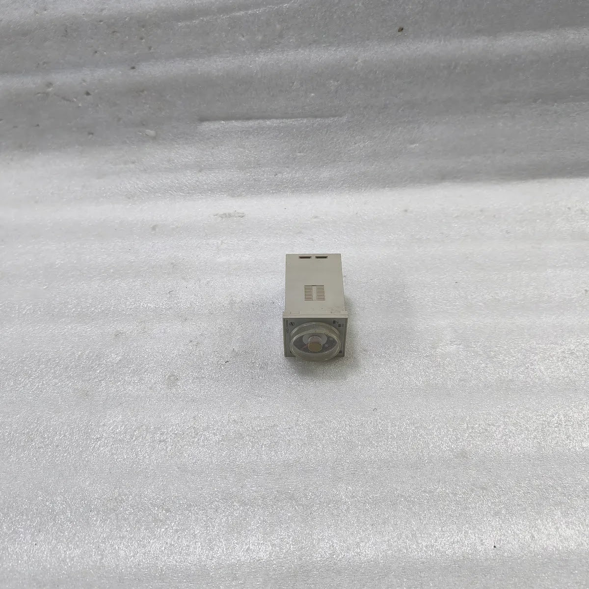 Omron H3BA-N8H Timer 110VAC 50/60Hz Contact 5A 250VAC Resistive Load
