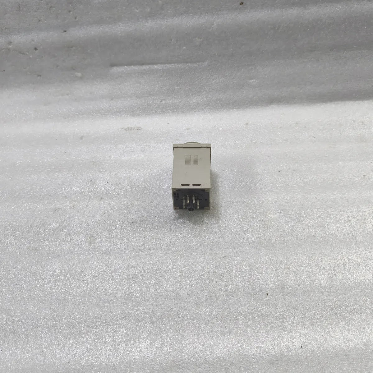 Omron H3BA-N8H Timer 110VAC 50/60Hz Contact 5A 250VAC Resistive Load