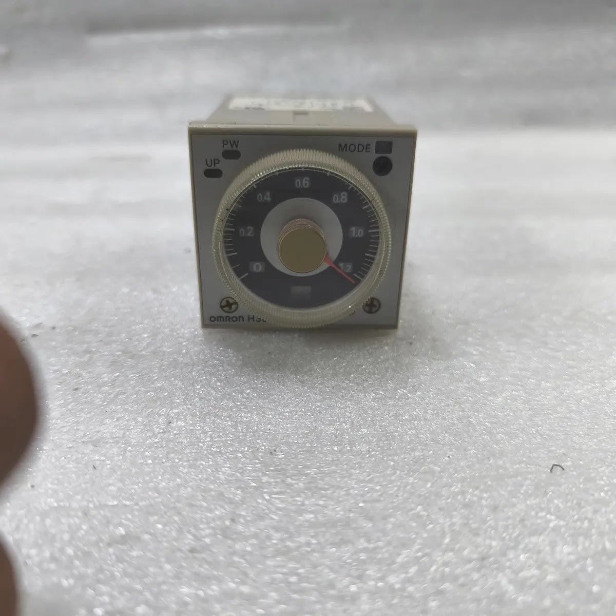 Omron H3BA-N8H Timer 110VAC 50/60Hz Contact 5A 250VAC Resistive Load