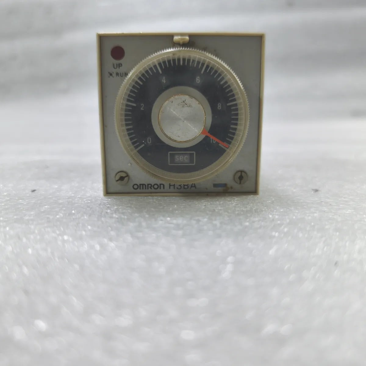 Omron H3BA-8H-305 Timer 100/110/120VAC 50/60Hz Contact 5A 250VAC