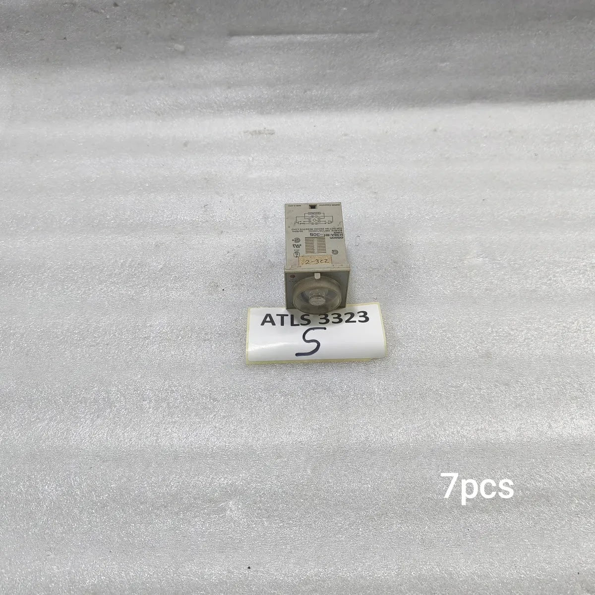 Omron H3BA-8H-305 Timer 100/110/120VAC 50/60Hz Contact 5A 250VAC