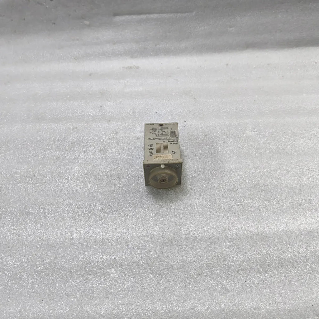 Omron H3BA-305 Timer 100/110/120VAC 50/60Hz 5A 250VAC Resistive Load