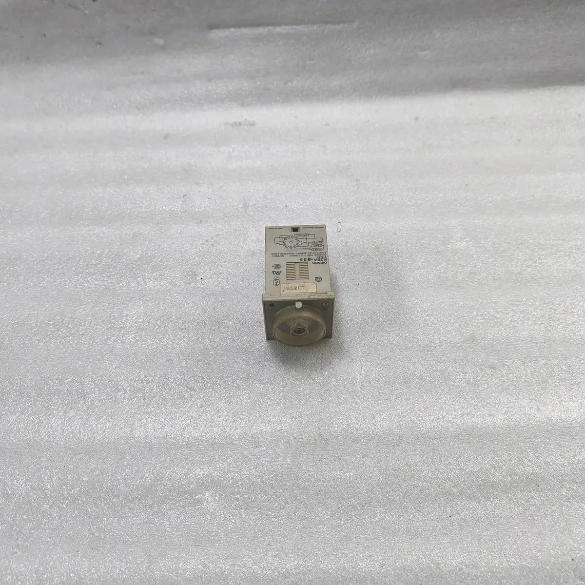 Omron H3BA-305 Timer 100/110/120VAC 50/60Hz 5A 250VAC Resistive Load