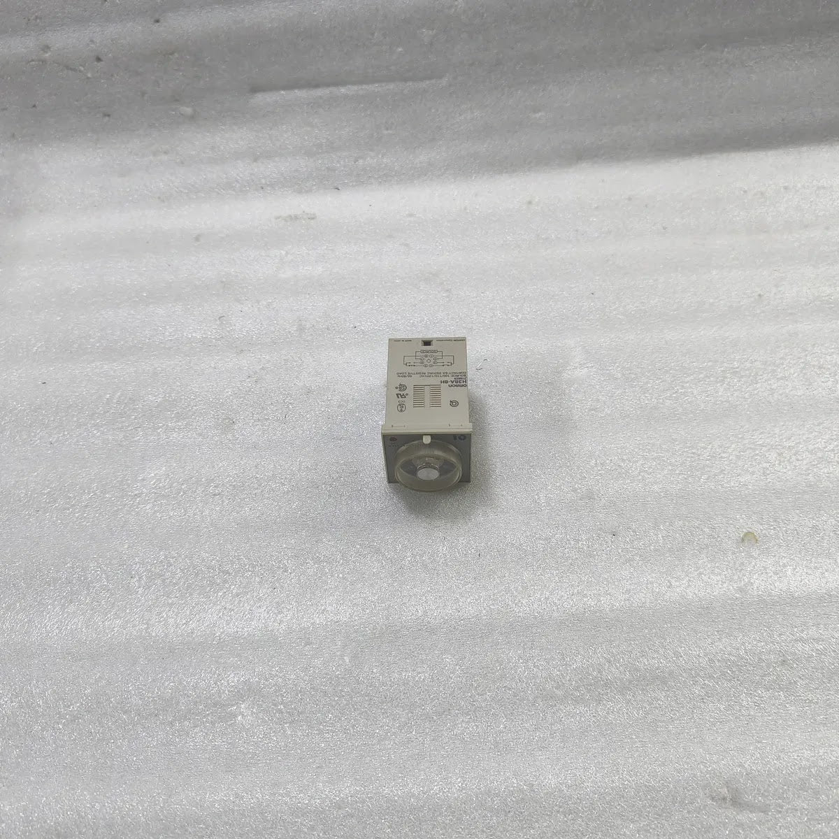 Omron H3BA-8H Timer 100/110/120VAC 50/60Hz 5A 250VAC 10sec Time Range