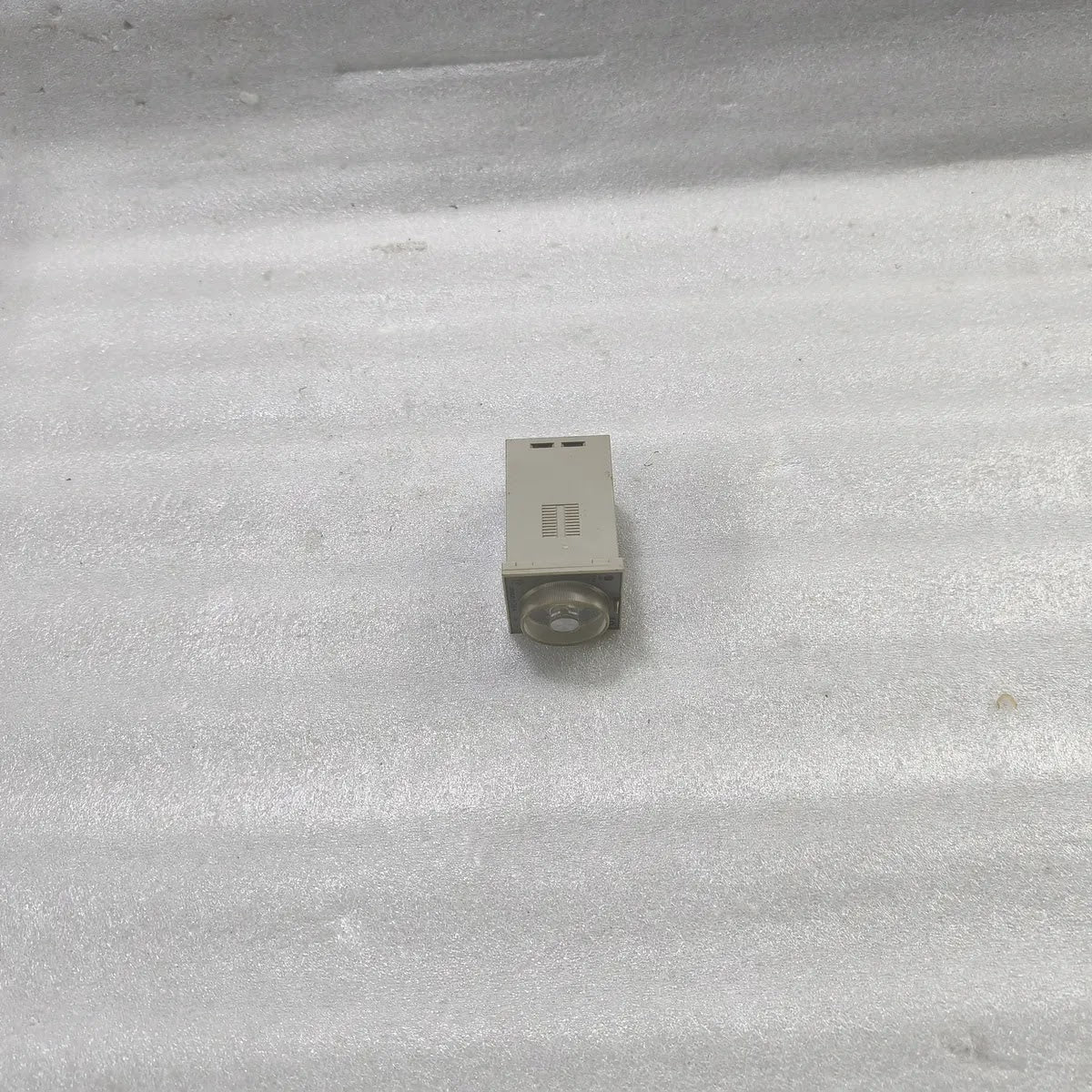 Omron H3BA-8H Timer 100/110/120VAC 50/60Hz 5A 250VAC 10sec Time Range
