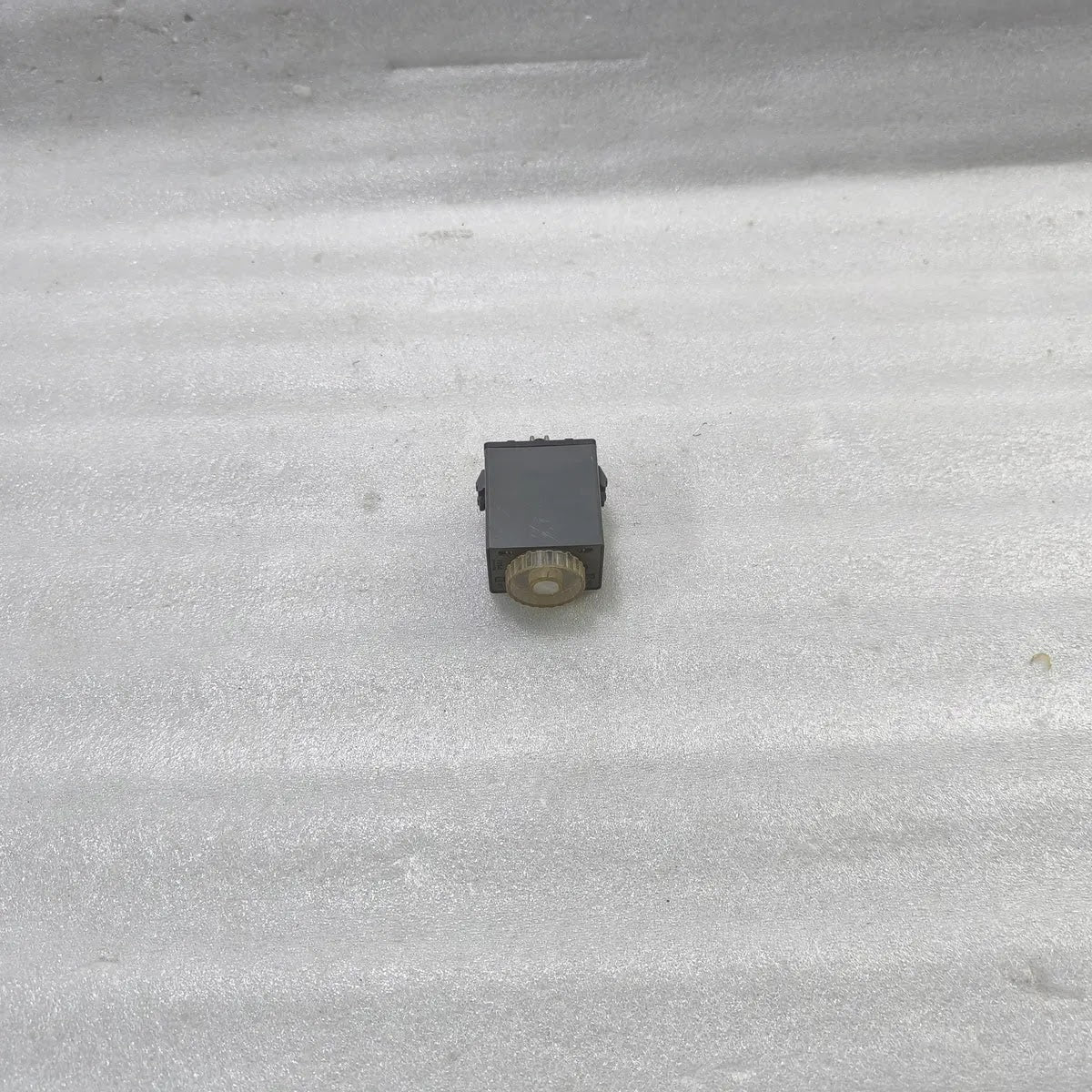 Matsushita AT4311-R4 PMH Timer 100-120VAC 3A 250VAC Time Range 1S/10S 1M/10M