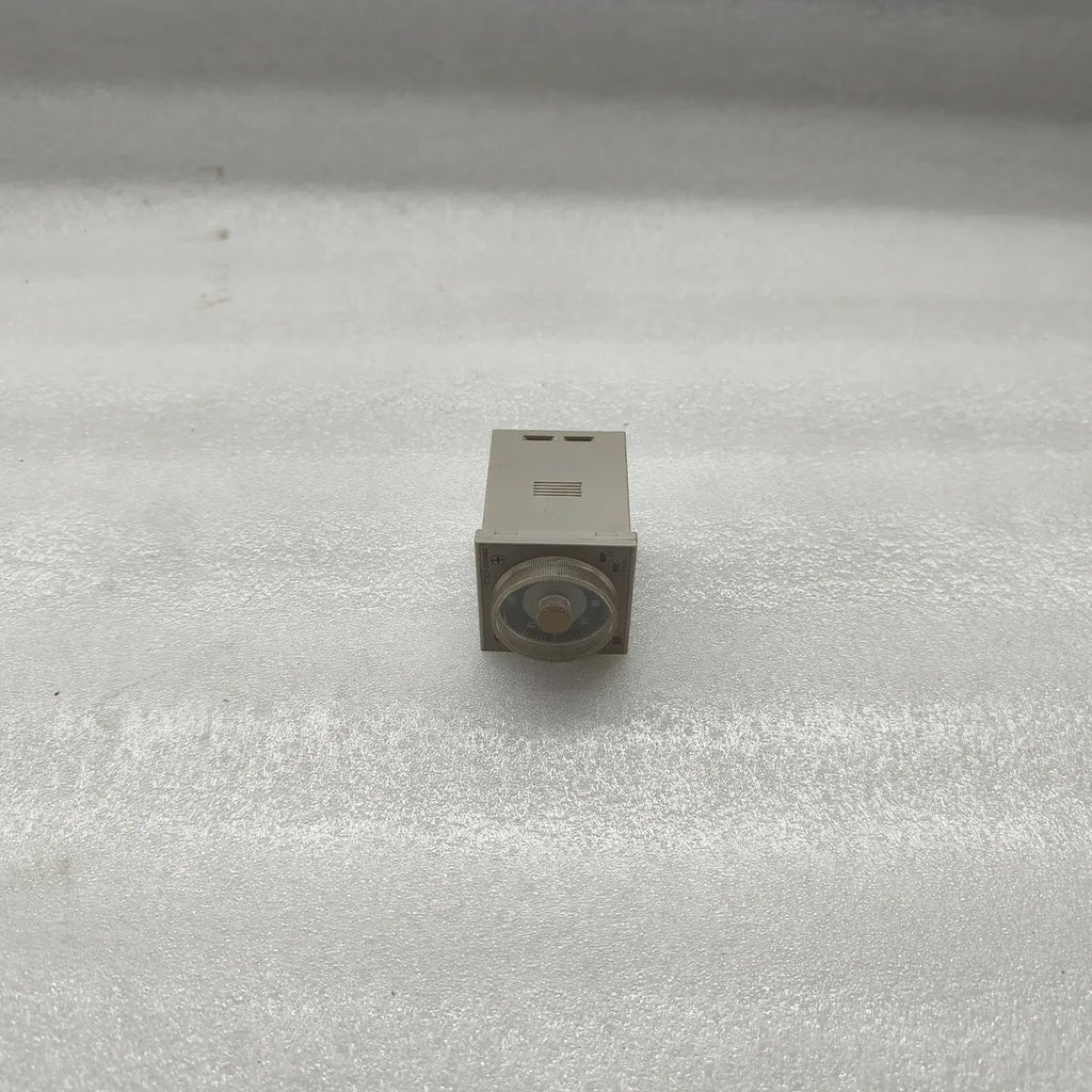 Omron H3CR-A -315 Timer Relay 24-48VAC 12-48VDC 0.05s-300h 5A 250VAC