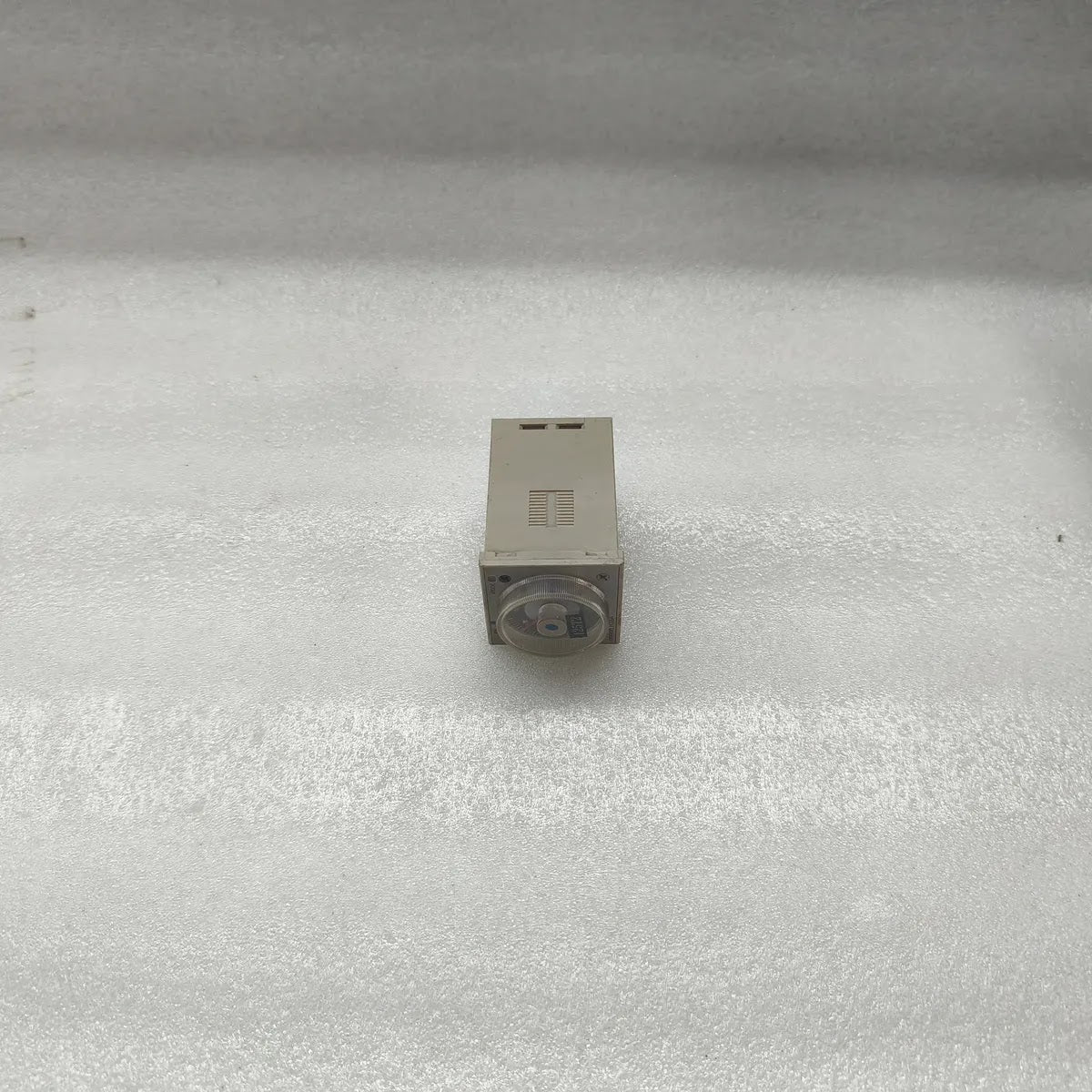 Omron H3BA-N8H Timer 24 VDC 5A 250VAC Resistive Load