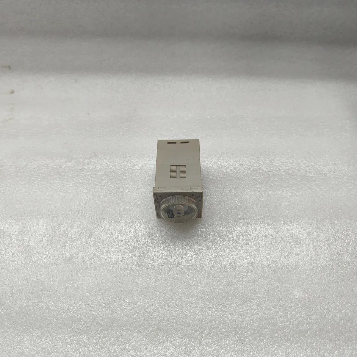 Omron H3BA-N8H Timer 24 VDC 5A 250VAC Resistive Load