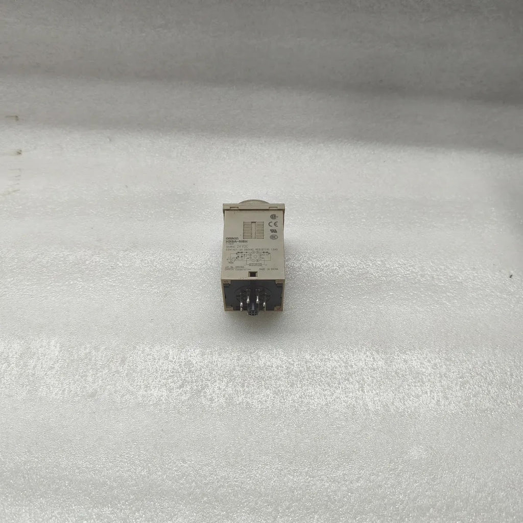 Omron H3BA-N8H Timer 24 VDC 5A 250VAC Resistive Load
