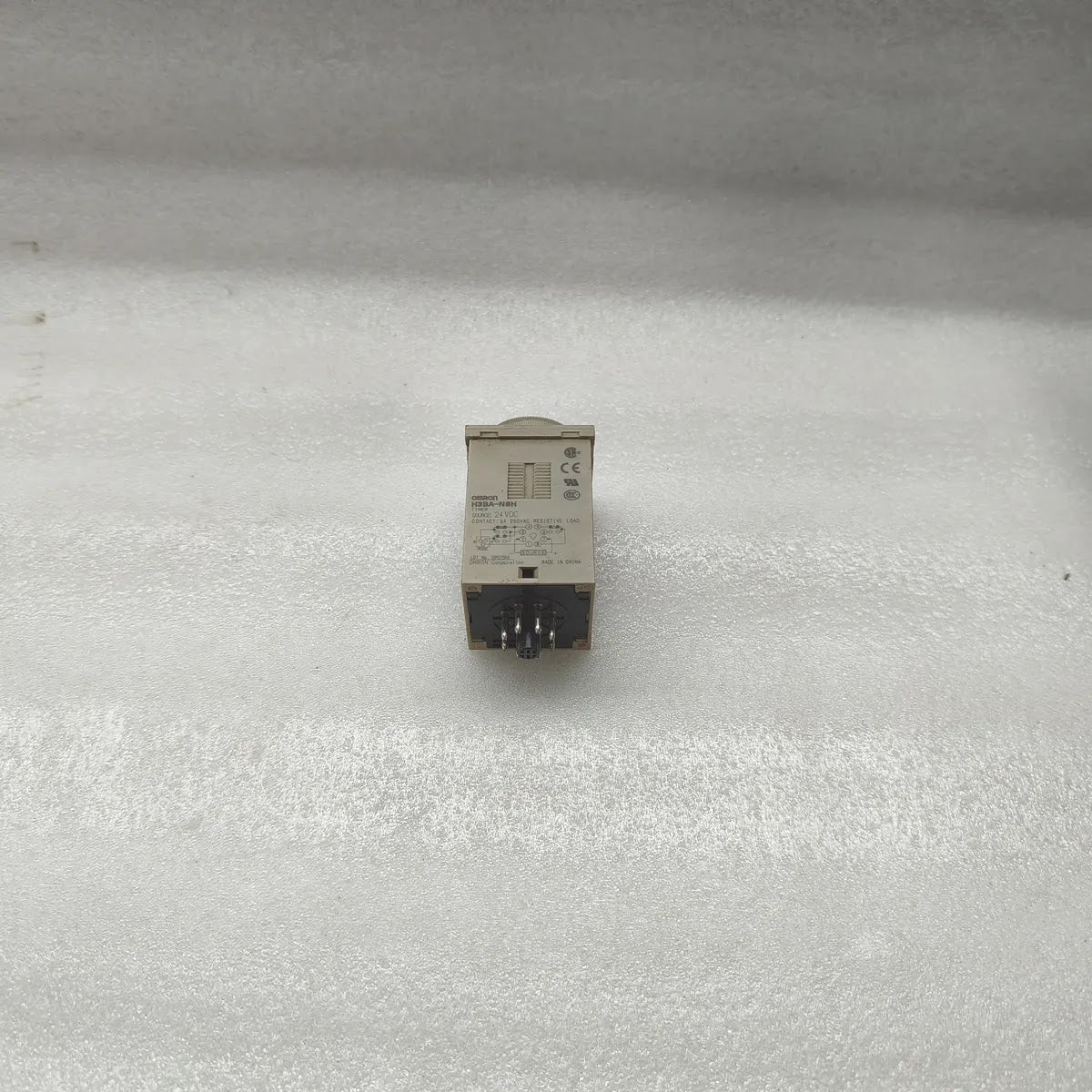 Omron H3BA-N8H Timer 24 VDC 5A 250VAC Resistive Load