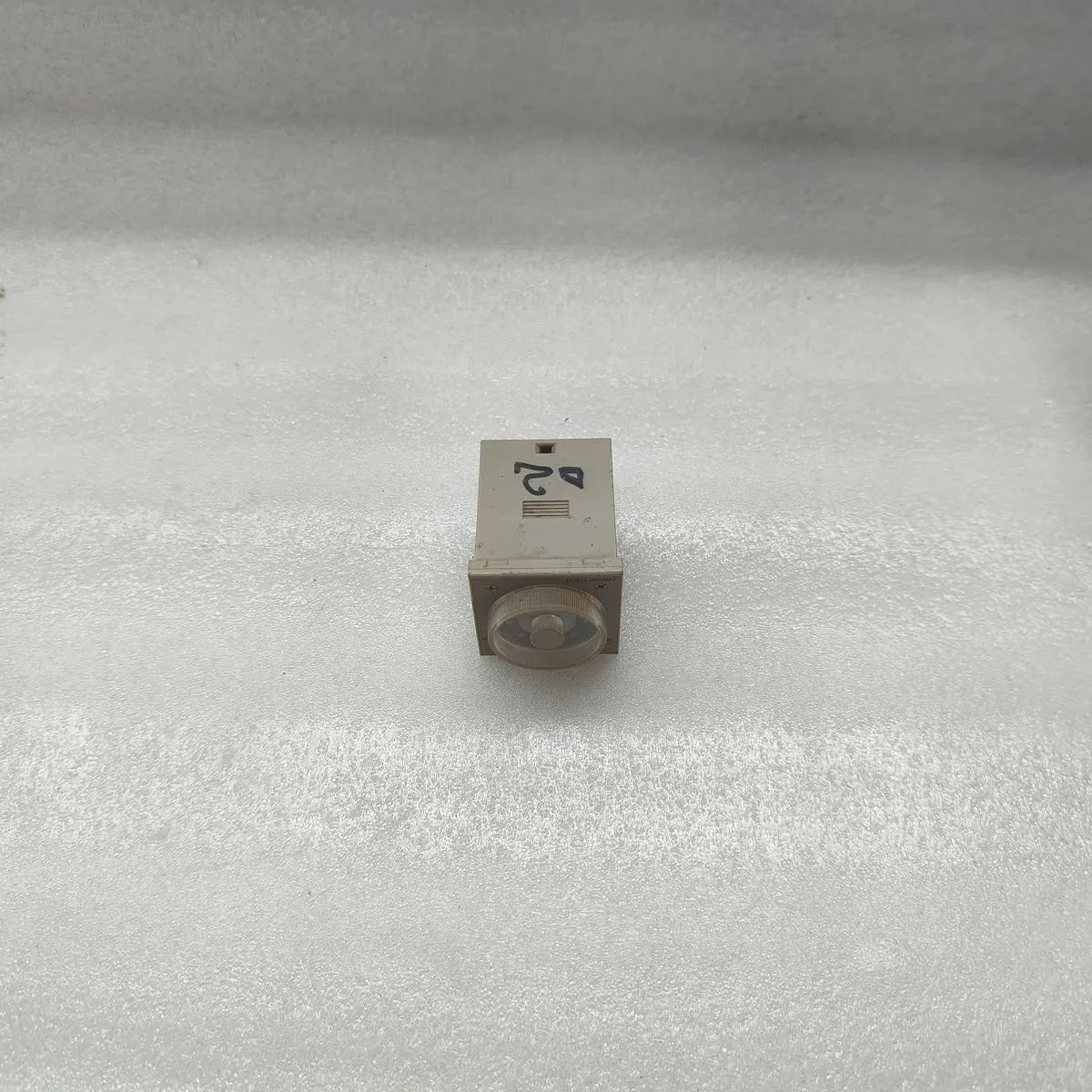Omron H3CR-A8 Solid State Multifunction Timer 100-240VAC 100-125VDC 5A 250VAC