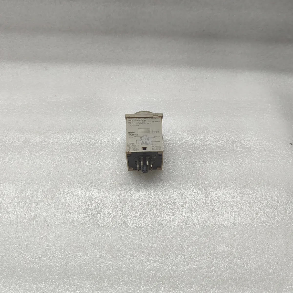 Omron H3CR-A8 Solid State Multifunction Timer 100-240VAC 100-125VDC 5A 250VAC